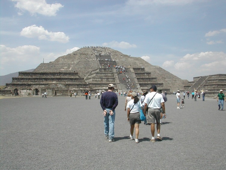 teotihuacanmoontemple.jpg
